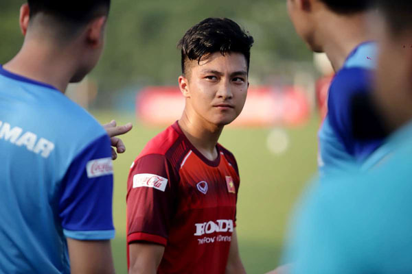 Martin Lò trải qua những ngày bi kịch ở Wester Sydney Wanderers.