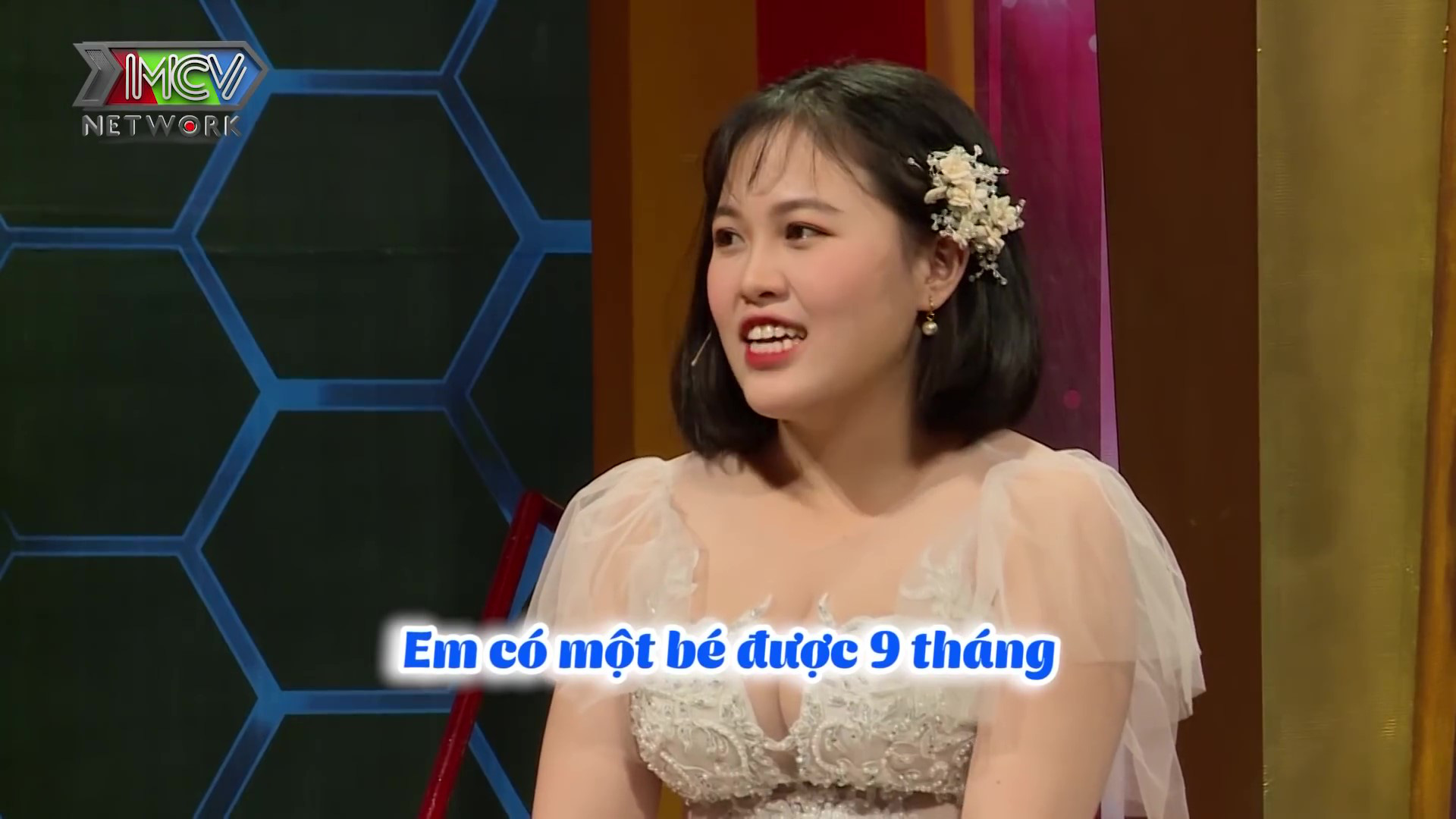 Cười ngất với mẹ chồng &quot;trùm nhậu&quot;, siêu quậy nhưng lại thương dâu, chăm cháu hết lòng - Ảnh 2.