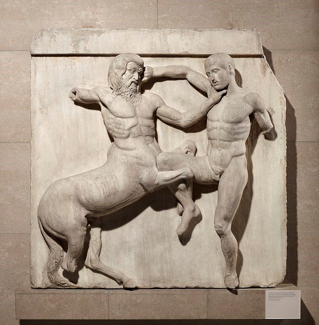 Vì sao tượng cổ Hy Lạp thường khỏa thân? - Ảnh 1.