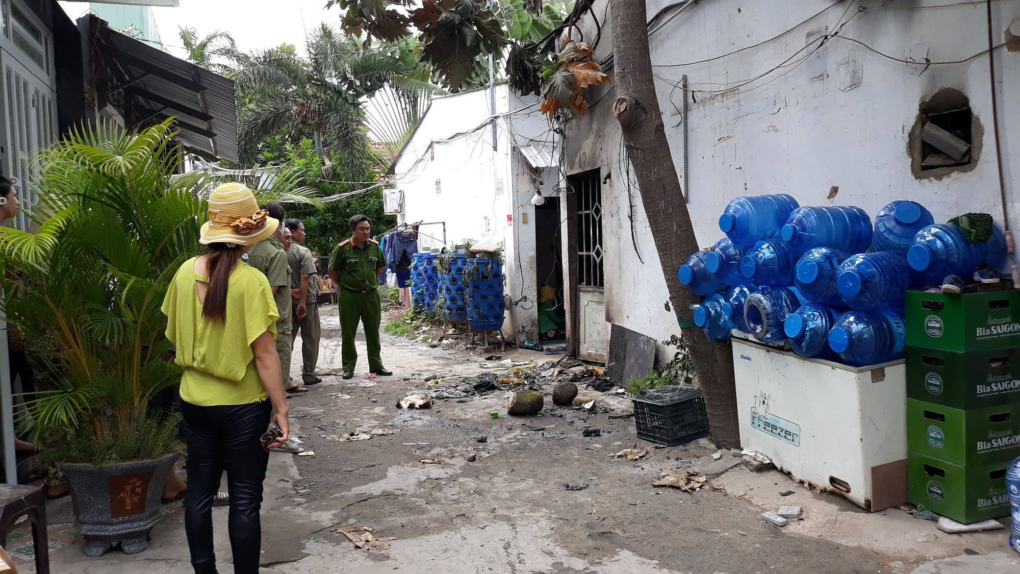 Bắt nghi phạm phóng hỏa đốt căn nhà trọ khiến 3 người tử vong ở Sài Gòn - Ảnh 4.