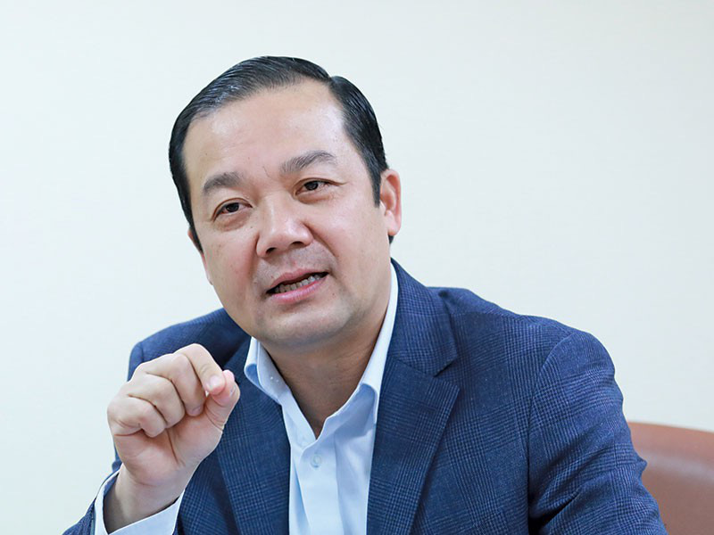 Thủ tướng bổ nhiệm ông Phạm Đức Long làm Chủ tịch Hội đồng thành viên Tập đoàn VNPT - Ảnh 1.