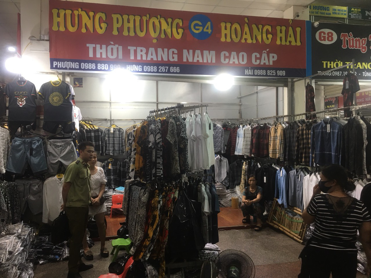 Tấn công khu Ninh Hiệp thu giữ gần 4.700 sản phẩm có dấu hiệu giả, nhái và hàng nhập lậu - Ảnh 4.