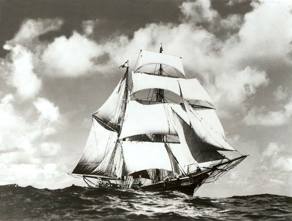 8 con tàu cướp biển nổi tiếng thế giới: Nỗi khiếp sợ trên đại dương - Ảnh 3.