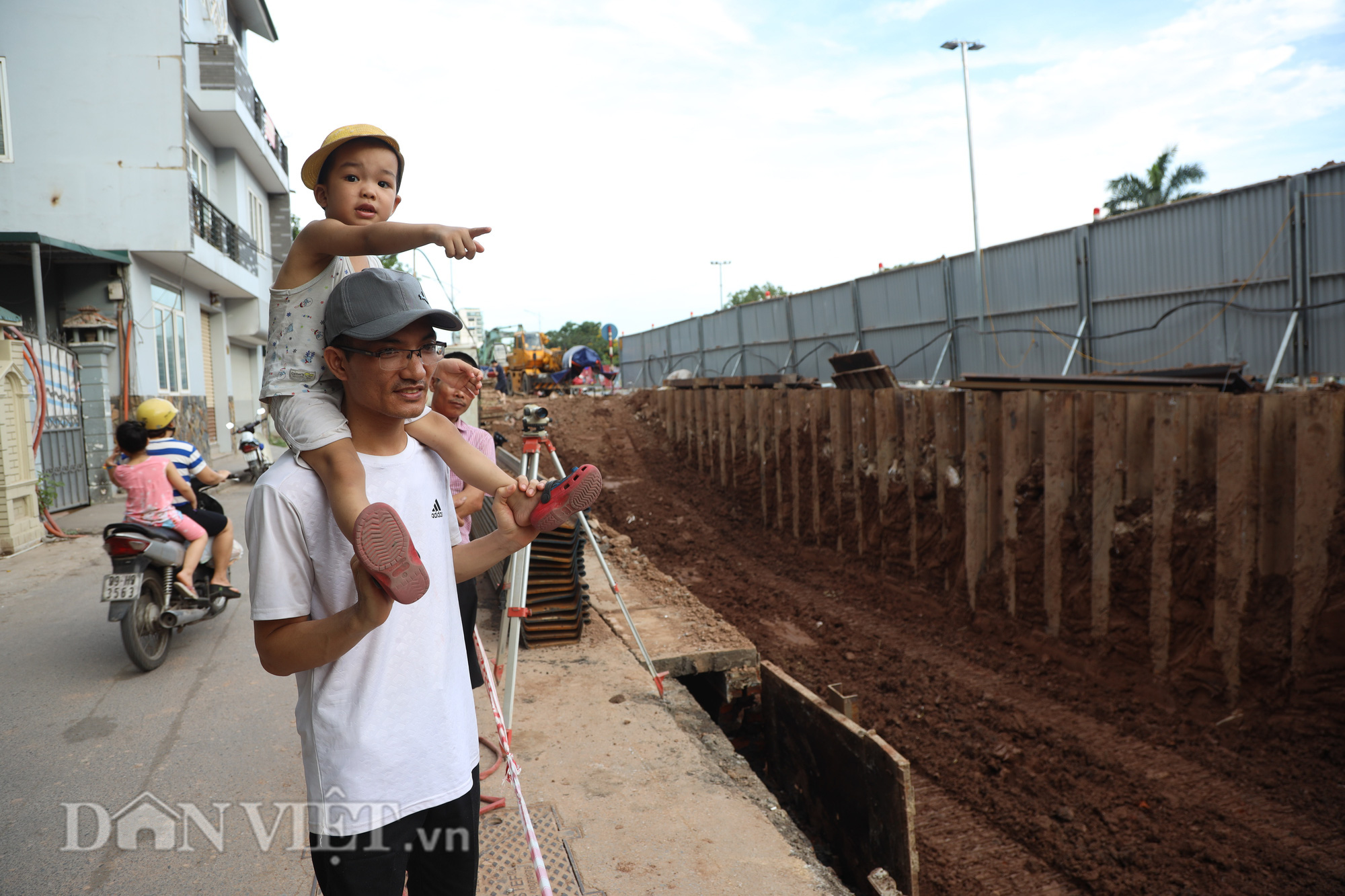 Người Hà Nội tán thành phá dỡ 600 mét con đường gốm sứ  - Ảnh 11.