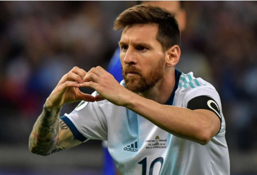 Messi đã ghi bao nhiêu bàn thắng xuyên suốt sự nghiệp? - Ảnh 3.