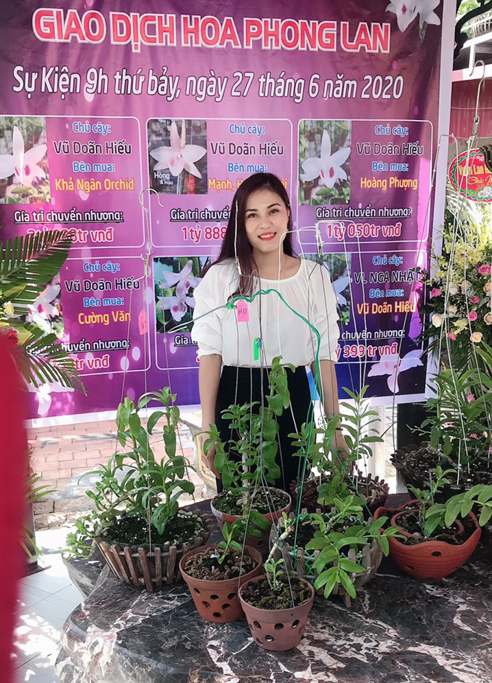Đam mê lan đột biến, cô giáo tiểu học Phú Thọ &quot;bạo tay&quot; chi 2,888 tỷ mua 4 chậu lan Bạch Tuyết và Hiển Oanh 5 cánh trắng về vườn nhà - Ảnh 1.