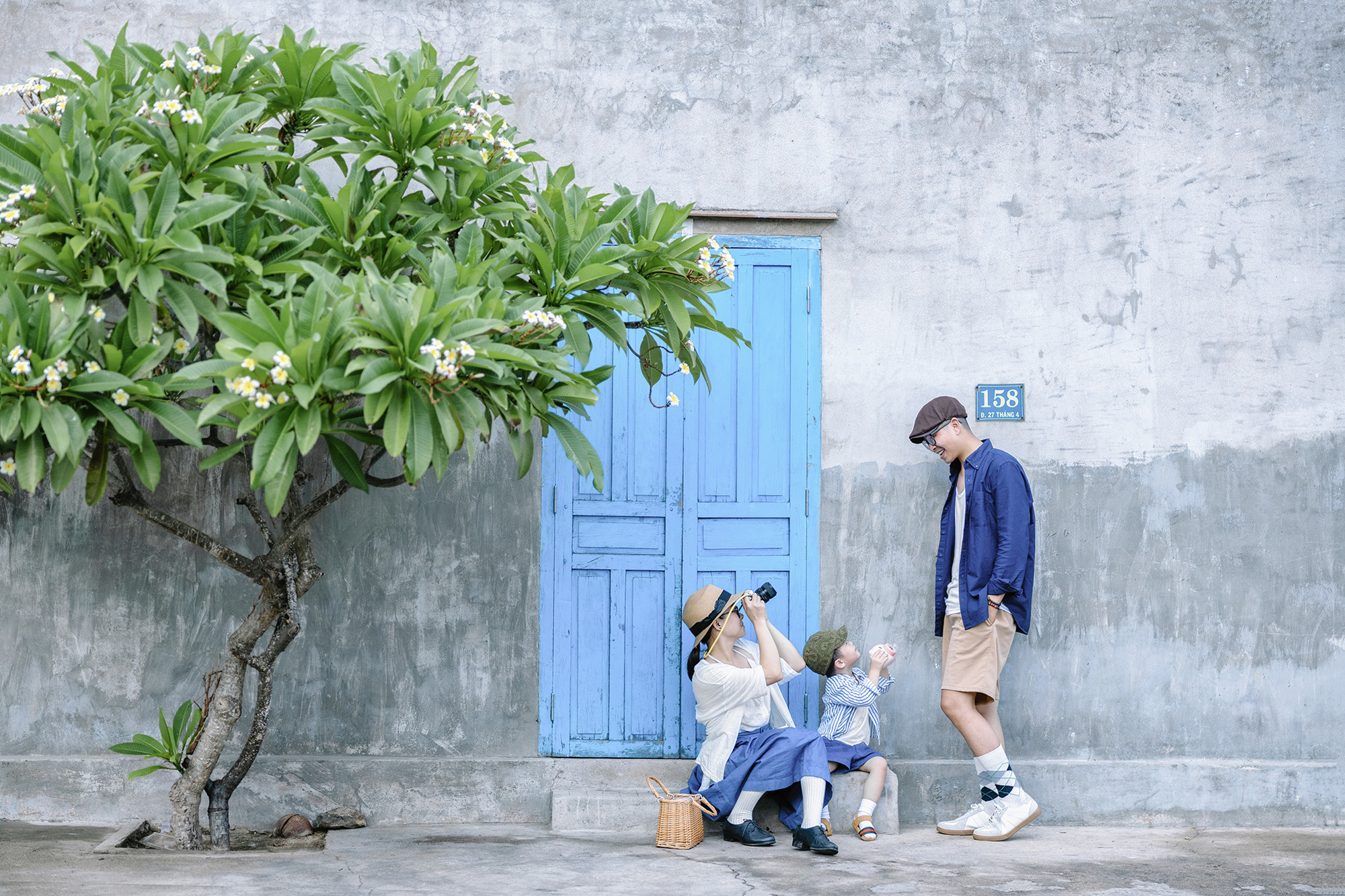 Bình Thuận xanh ngắt trong ảnh du lịch gia đình 3 người - Ảnh 2.