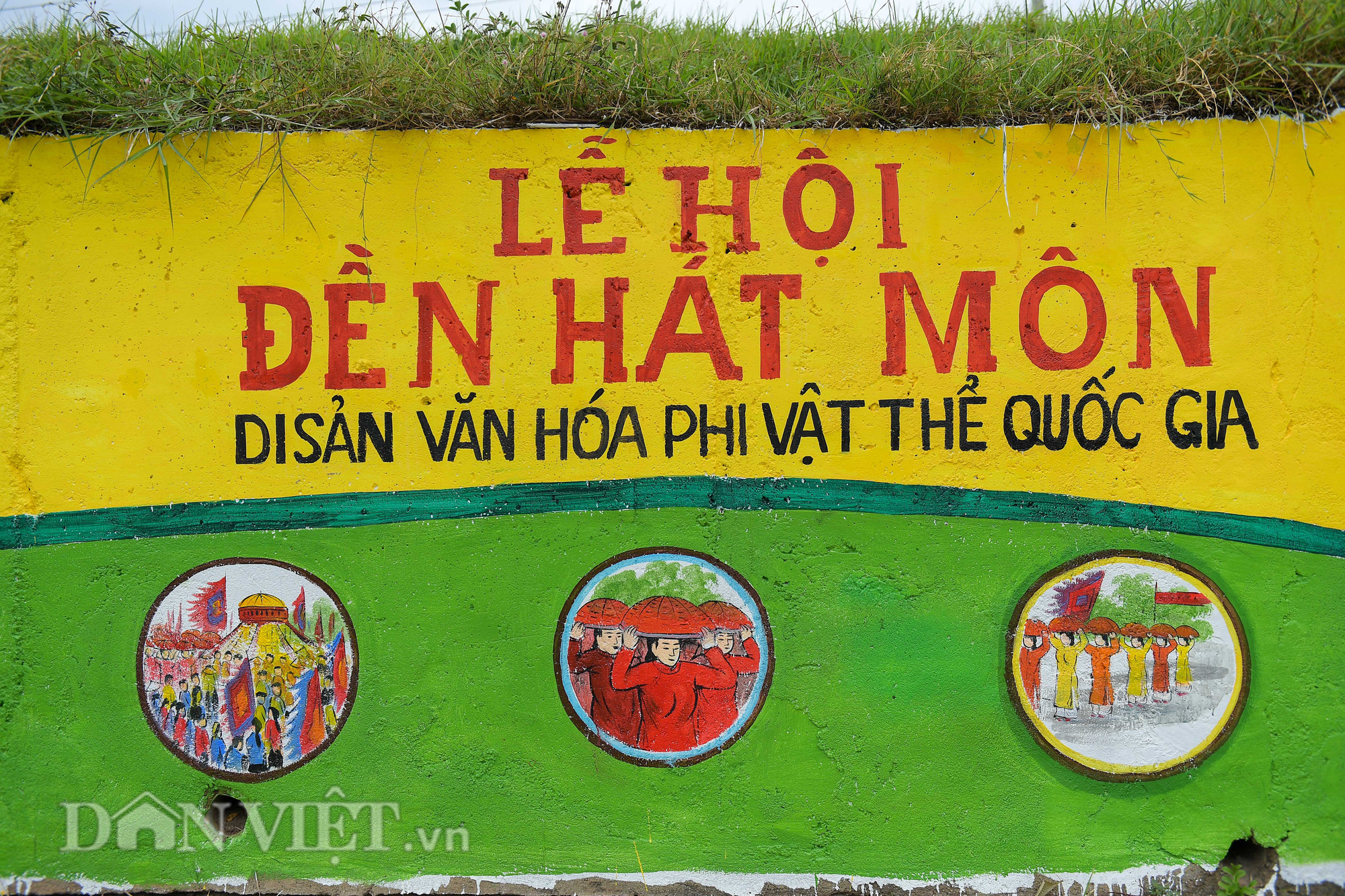 Ngỡ ngàng con đường bích họa dài hơn 2km mới xuất hiện ở Hà Nội - Ảnh 4.