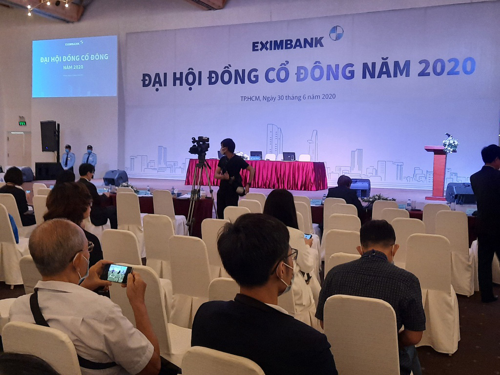 Thế khó của các cổ đông nhỏ tại Eximbank - Ảnh 3.