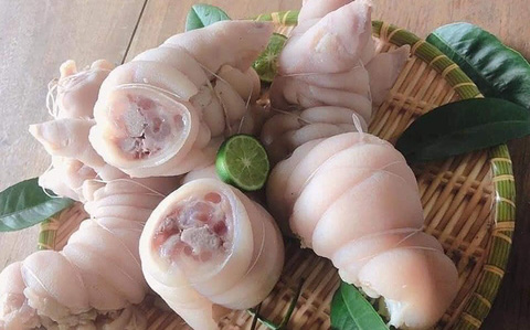 &quot;Giật mình&quot; móng giò rút xương giá siêu rẻ, chỉ 70.000 đồng/kg - Ảnh 2.