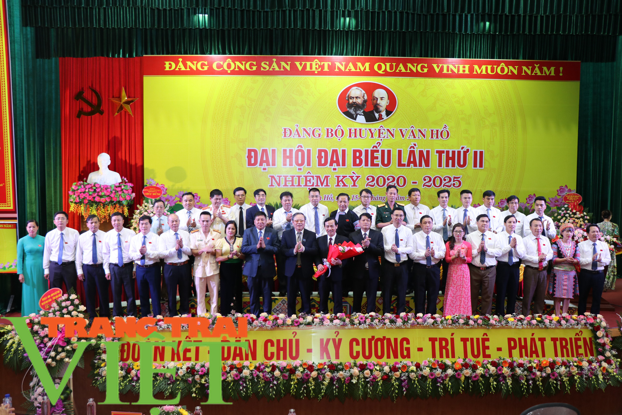 Đại hội đại biểu Đảng bộ huyện Vân Hồ phấn đấu đến 2025 đưa huyện thoát nghèo   - Ảnh 6.