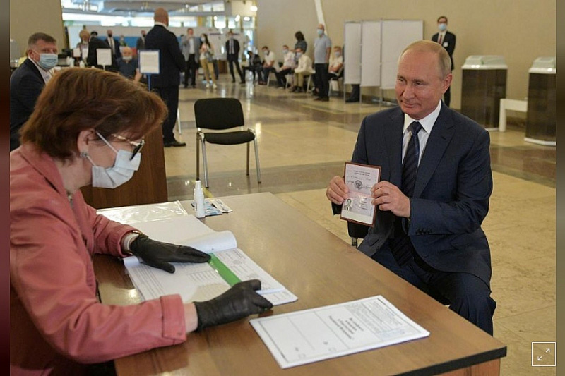 Đa số người Nga ủng hộ sửa đổi Hiến pháp, ông Putin có thể giữ ghế Tổng thống đến năm 83 tuổi - Ảnh 1.