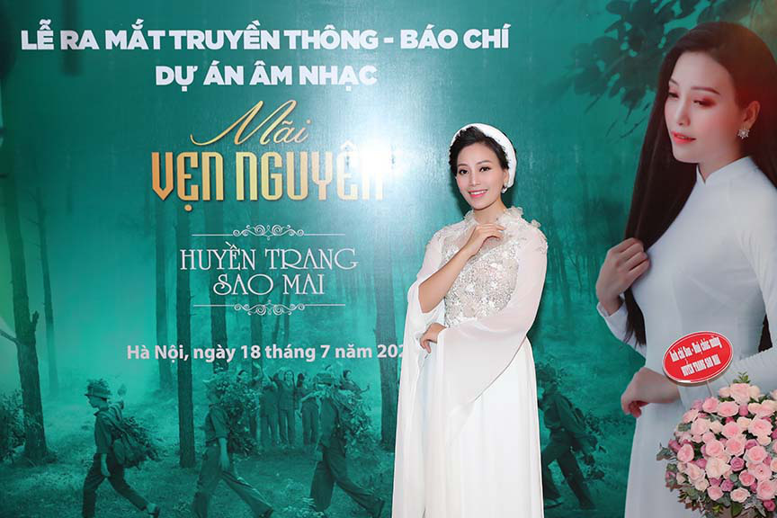 Xúc động với 3 MV tri ân các anh hùng liệt sĩ của ca sĩ Huyền Trang   - Ảnh 4.