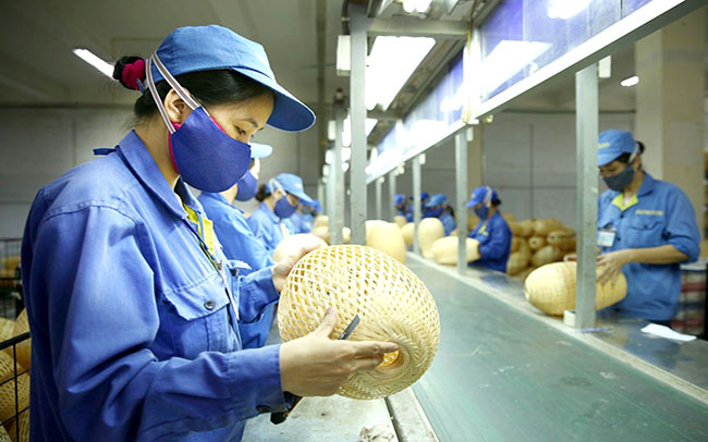 EC đồng ý gia hạn cho doanh nghiệp Việt tự chứng nhận xuất xứ hàng hóa - Ảnh 1.