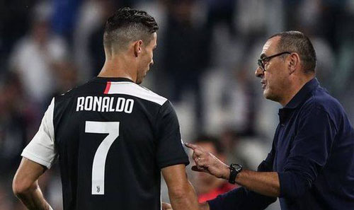 Ronaldo và Sarri ở lại Juventus.