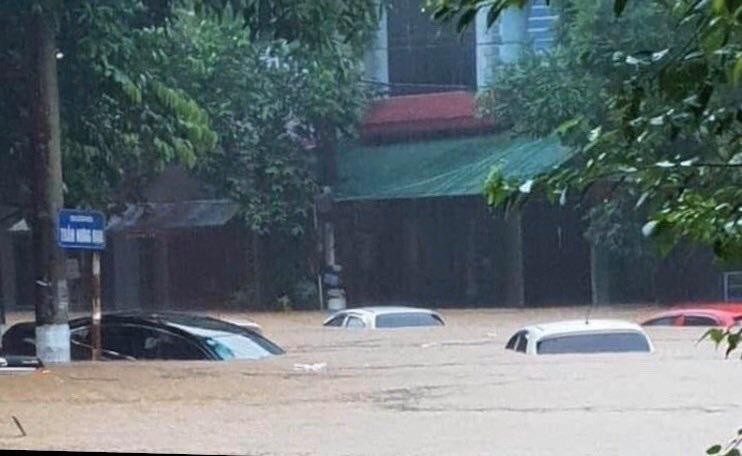 Vì sao TP Hà Giang mưa lũ, ngập lụt nặng nề? - Ảnh 2.