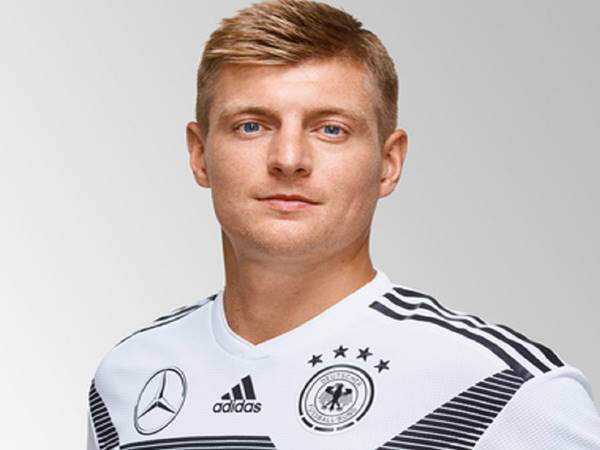 10 cầu thủ đẹp trai nhất thế giới hiện tại: Có 3 gương mặt Đức! - Ảnh 4.