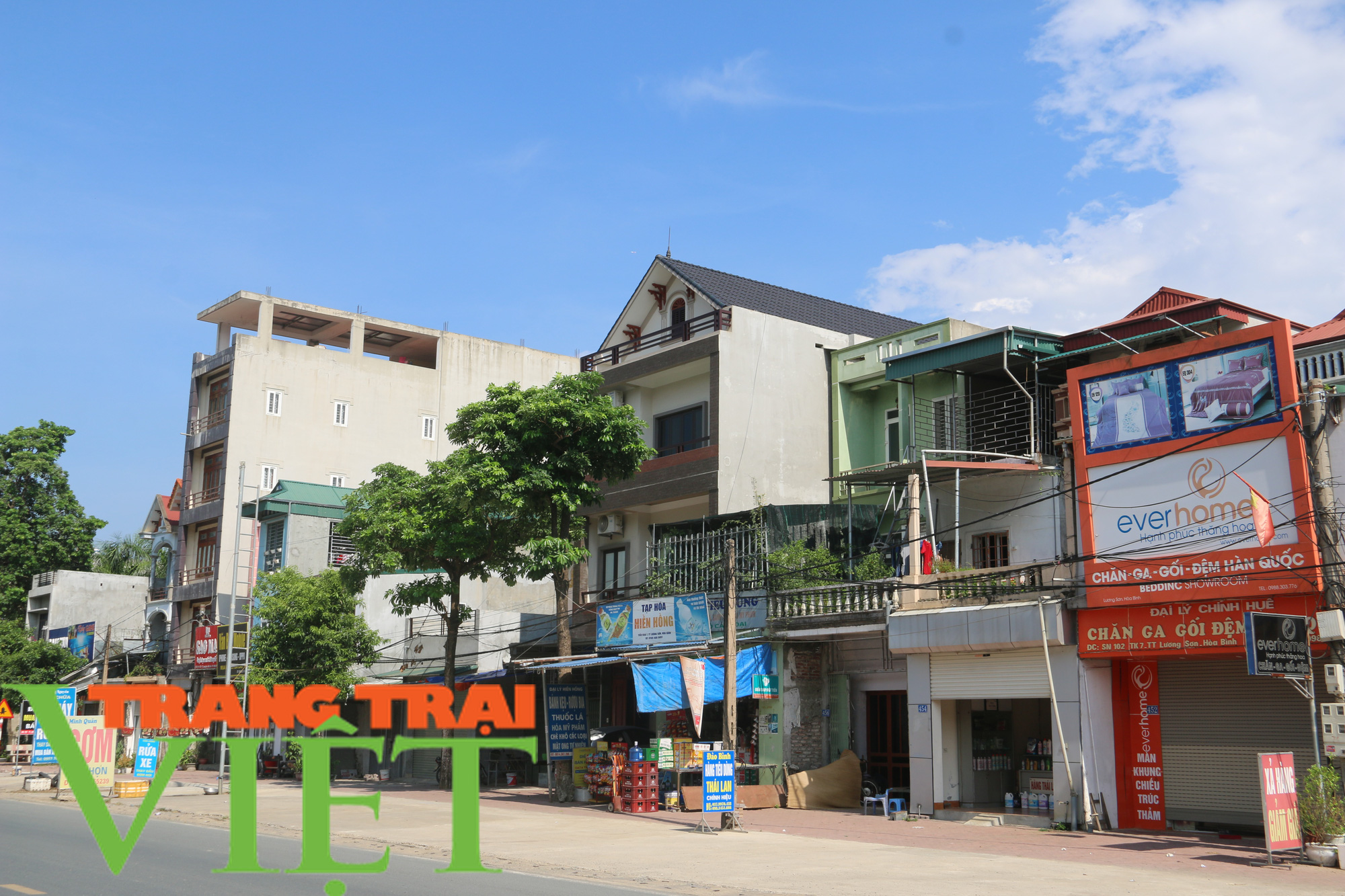 Hoà Bình: Công bố huyện Lương Sơn đạt chuẩn nông thôn mới - Ảnh 4.