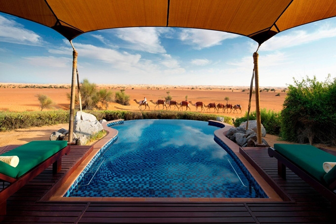 Resort 5 sao xây giữa sa mạc cát lớn nhất thế giới - Ảnh 4.