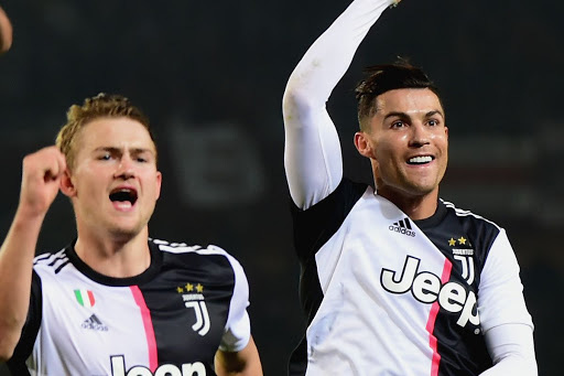 Top 10 cầu thủ lương cao nhất Juve: Ronaldo bỏ xa &quot;phần còn lại&quot; - Ảnh 1.