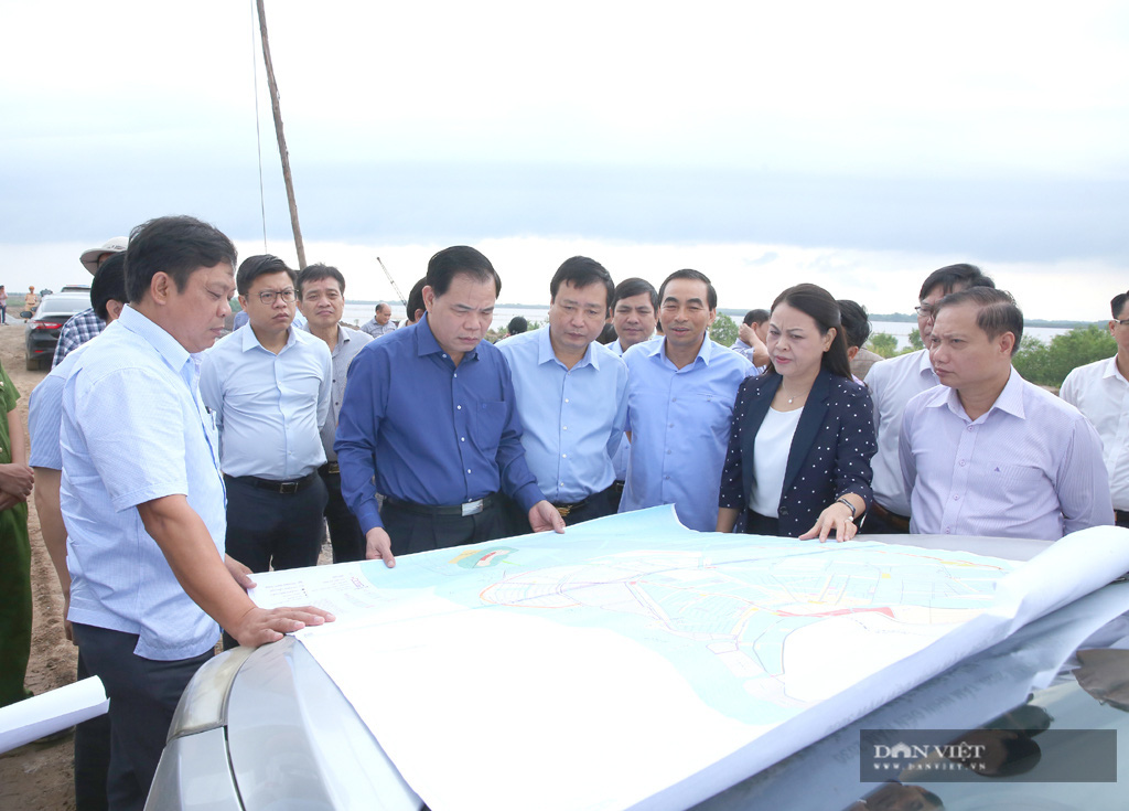Bộ trưởng Nguyễn Xuân Cường: Tăng đầu tư phát triển kinh tế biển, tạo động lực bền vững cho nông nghiệp - Ảnh 1.