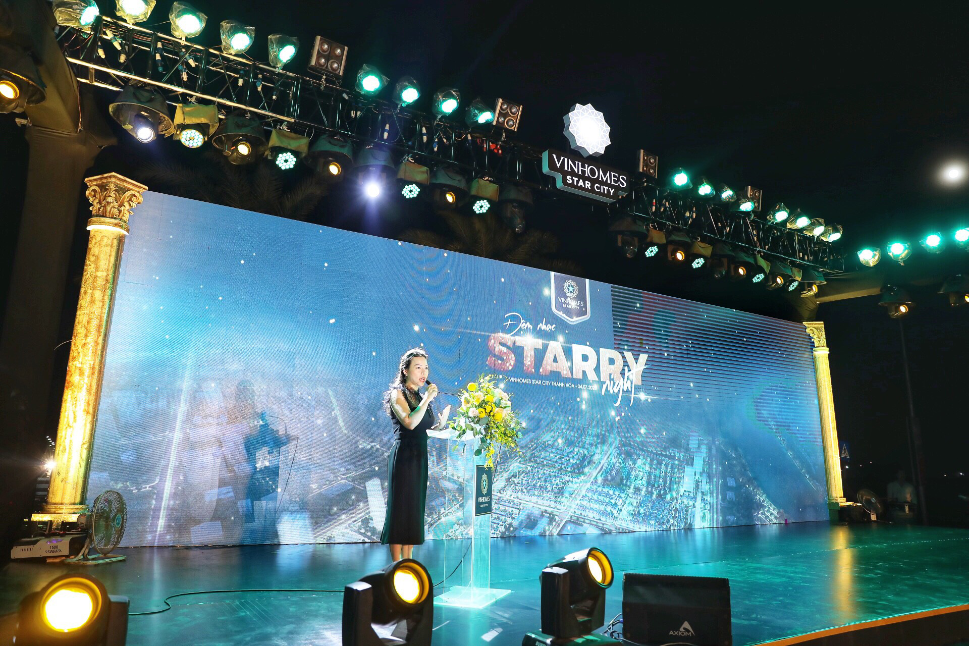 Cư dân Vinhomes Star City thăng hoa cùng diva Mỹ Linh trong đêm nhạc Starry Night - Ảnh 2.