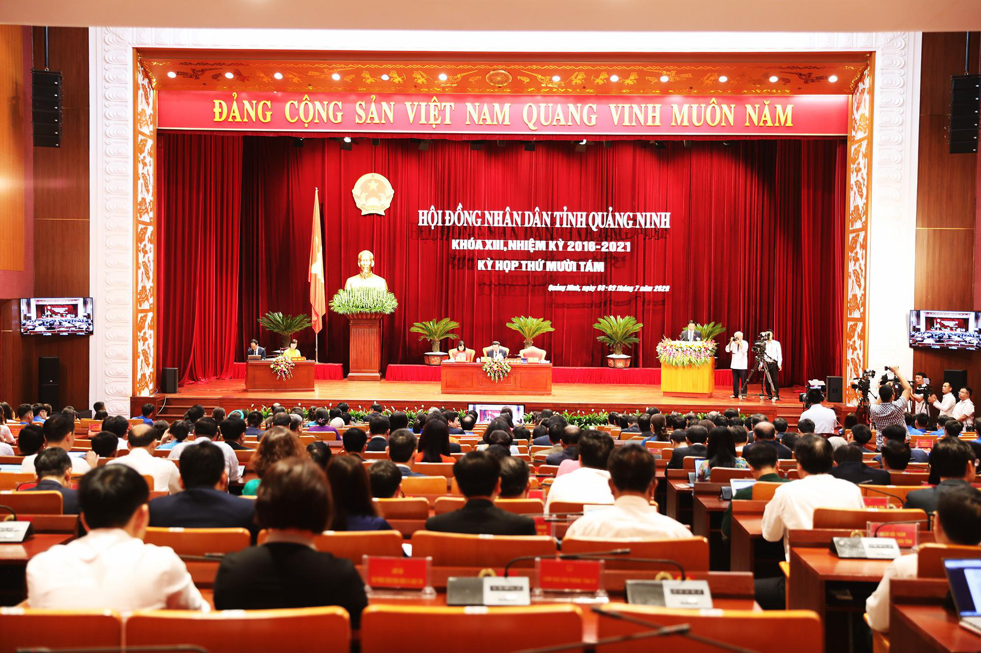 Họp HĐND tỉnh Quảng Ninh: Hỗ trợ 100% chi phí bồi dưỡng, đào tạo khuyến nông - Ảnh 1.