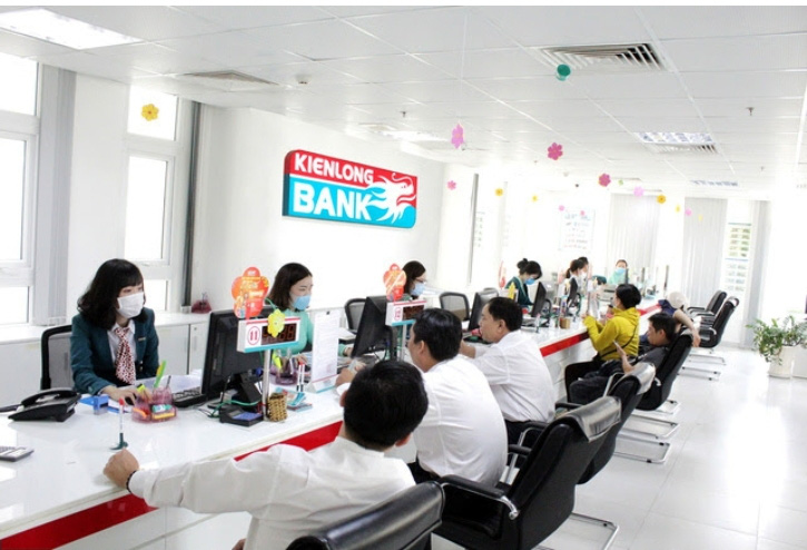 KienlongBank hỗ trợ giảm lãi cho hơn 1.300 khách hàng mùa dịch Covid-19 - Ảnh 1.