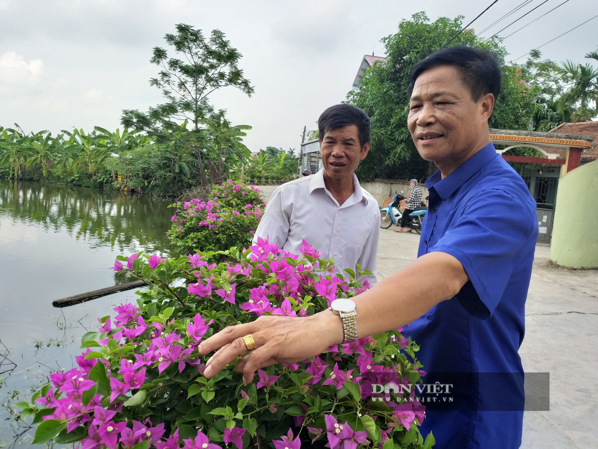 Bài 3: Người &quot;công bộc&quot; hết lòng vì dân - Ảnh 2.