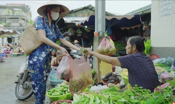 Thủy Tiên ngầm “vỗ mặt” nữ diễn viên có phát ngôn ngông cuồng, bị dân mạng tẩy chay - Ảnh 1.