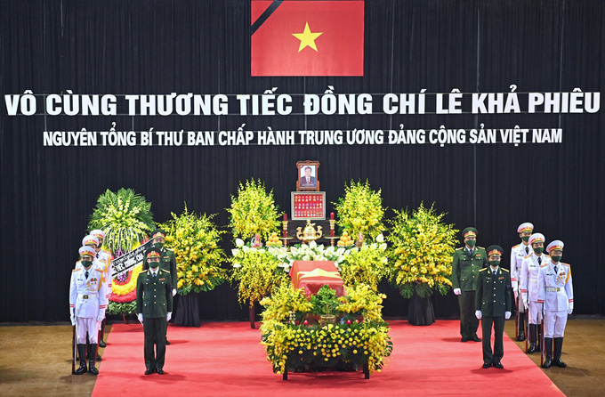 Trực tiếp: Quốc tang nguyên Tổng bí thư Lê Khả Phiêu - Ảnh 5.