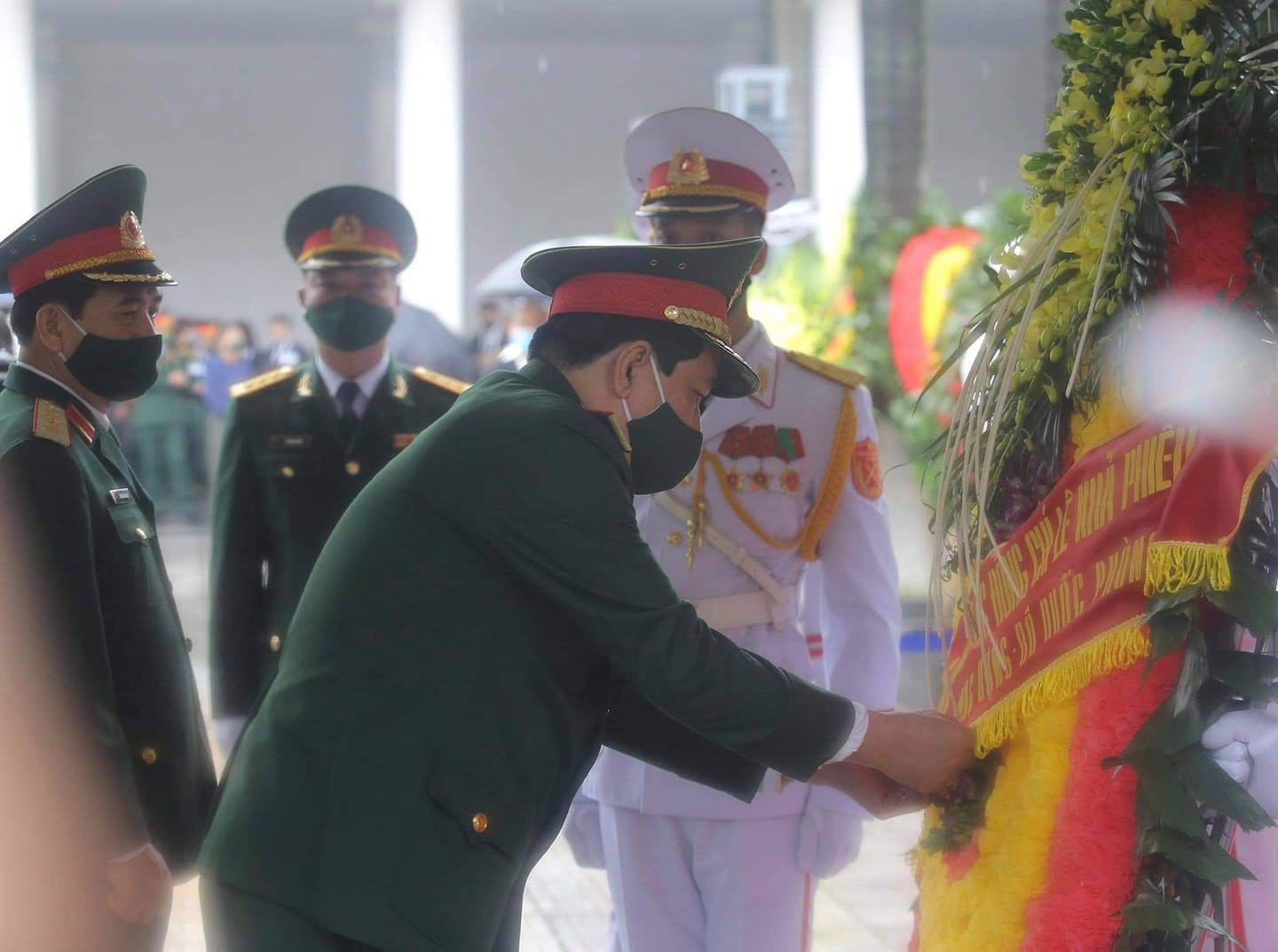 Trực tiếp: Quốc tang nguyên Tổng bí thư Lê Khả Phiêu - Ảnh 2.