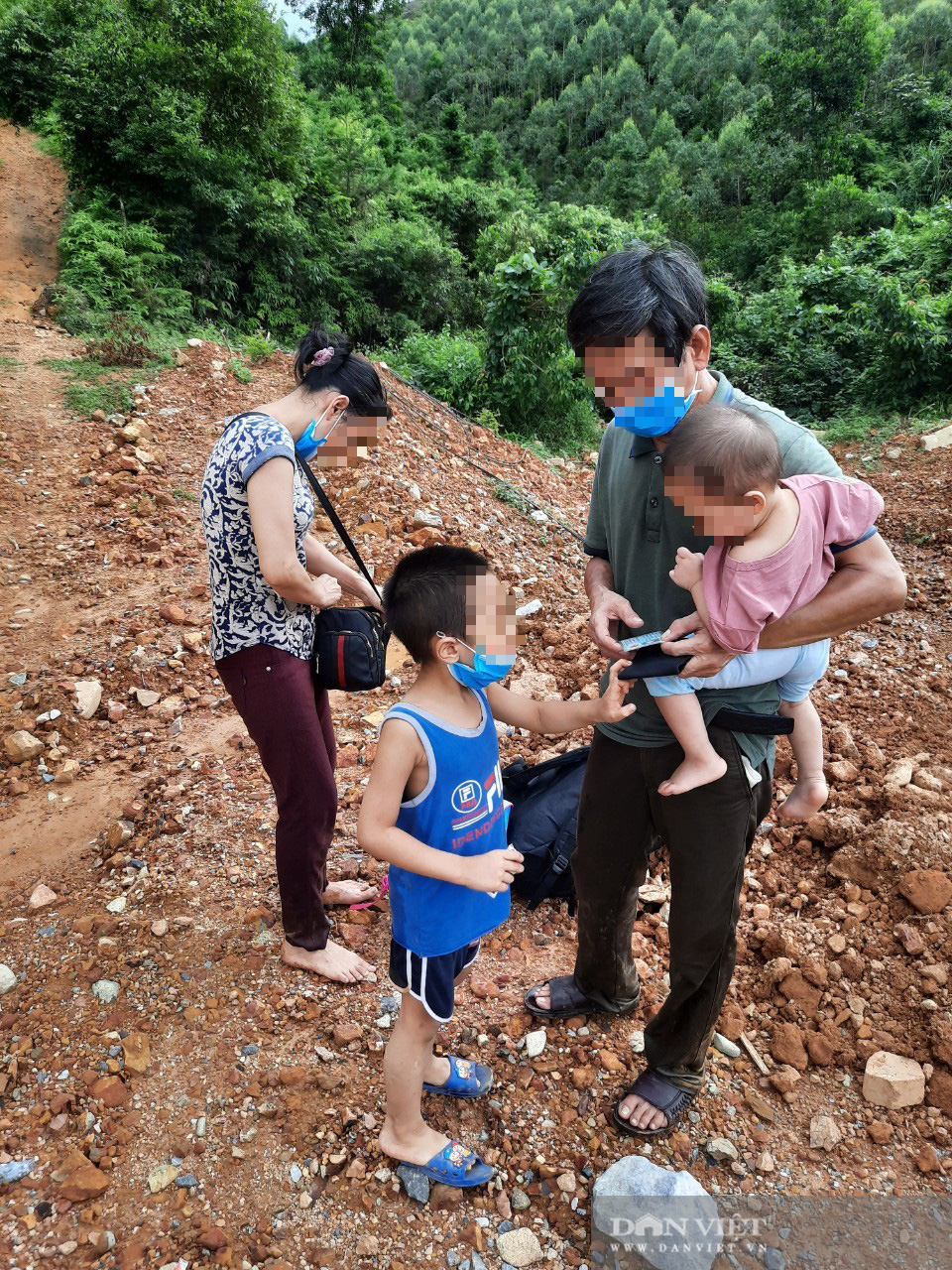 Lời kể hãi hùng của những lao động chui vượt biên trở về - Ảnh 3.