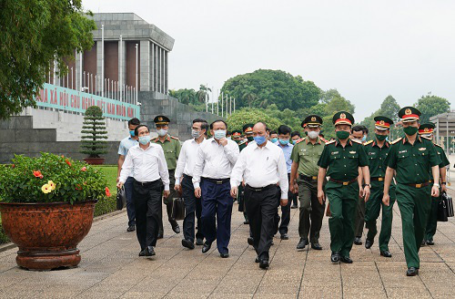 Ban Quản lý Lăng báo cáo Thủ tướng: Thi hài Bác Hồ  tiếp tục được giữ gìn ở trạng thái tốt nhất - Ảnh 1.