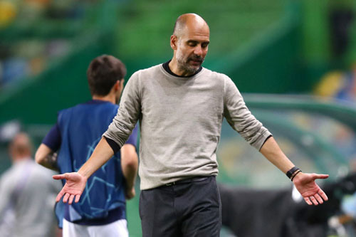 Pep Guardiola phản ứng ở trận thua sốc Lyon.