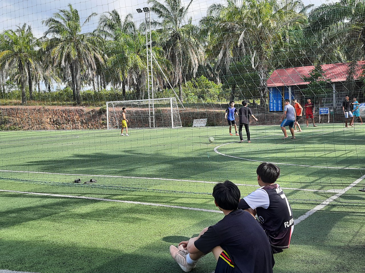 Phòng dịch Covid-19 ở Quảng Trị: Nơi tự nguyện đóng quán, nơi chờ chính quyền đến yêu cầu - Ảnh 5.