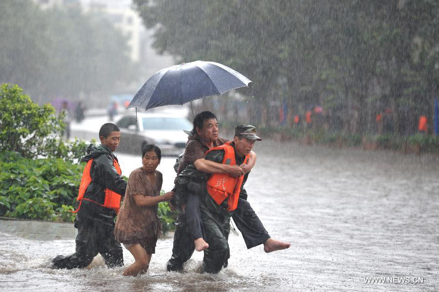 Hôm nay, đập Tam Hiệp đón đợt lũ nghiêm trọng nhất trong 17 năm, lo ngại đập biến dạng - Ảnh 3.