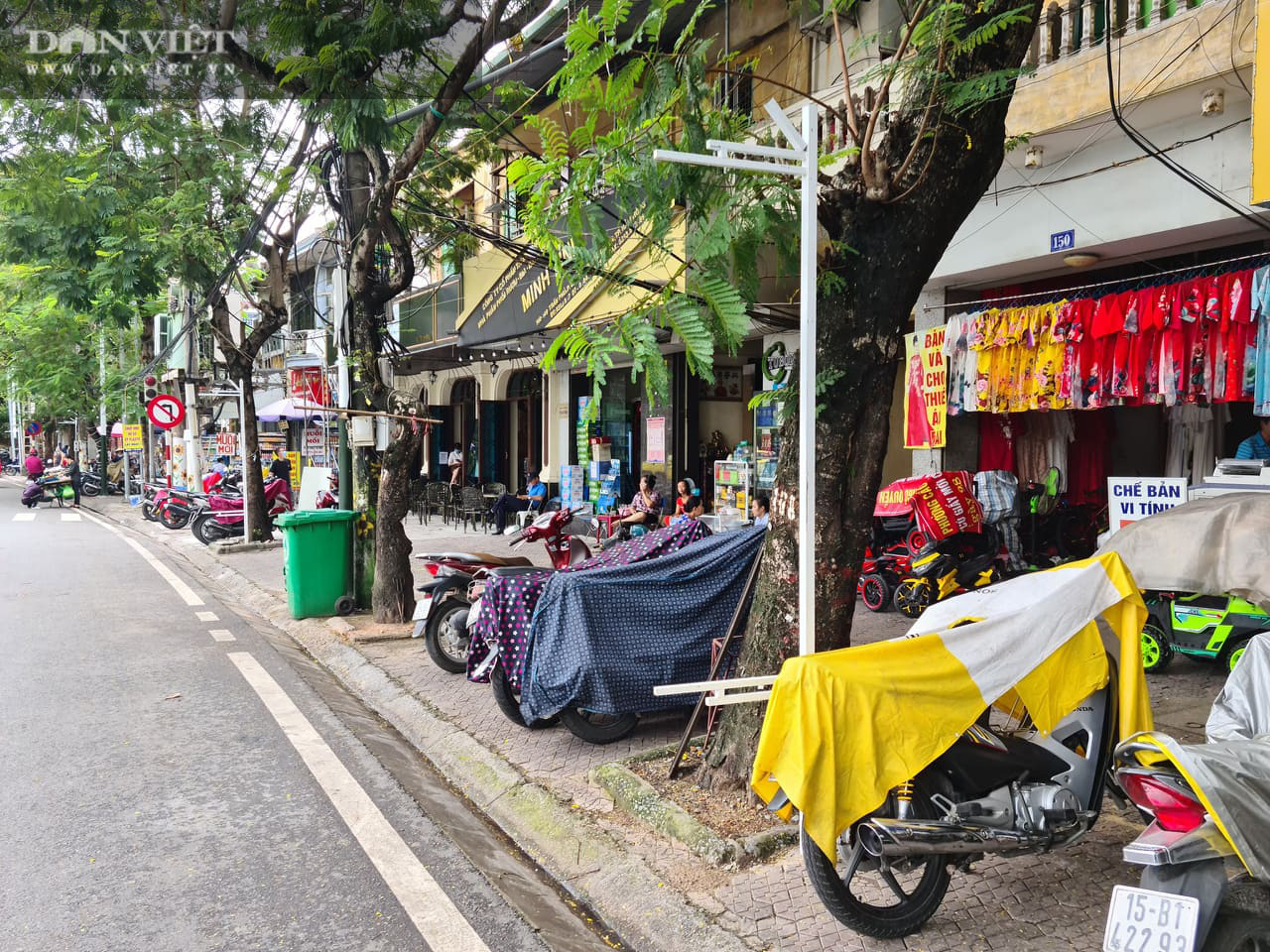 Hải Phòng: Cọc sắt chôn gây nguy hiểm cho người tham gia giao thông - Ảnh 5.