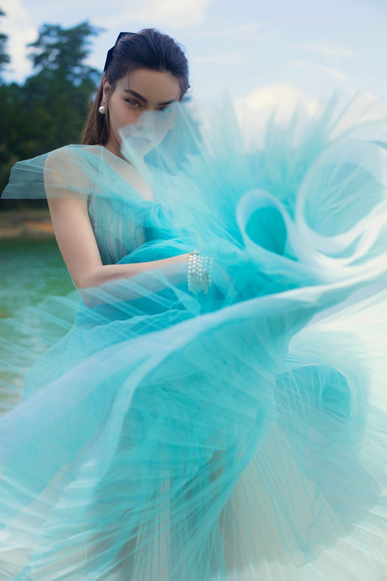 Hồ Ngọc Hà quyến rũ, ma mị nhờ váy ren mỏng như sương, &quot;đốn tim&quot; cả Kim Lý - Ảnh 6.