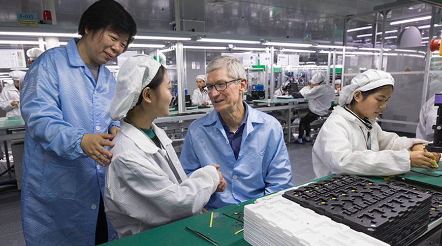 Apple ngừng kế hoạch sản xuất iPhone tại Việt Nam vì điều kiện sống của công nhân: Chưa muộn để xoay chuyển tình thế - Ảnh 1.