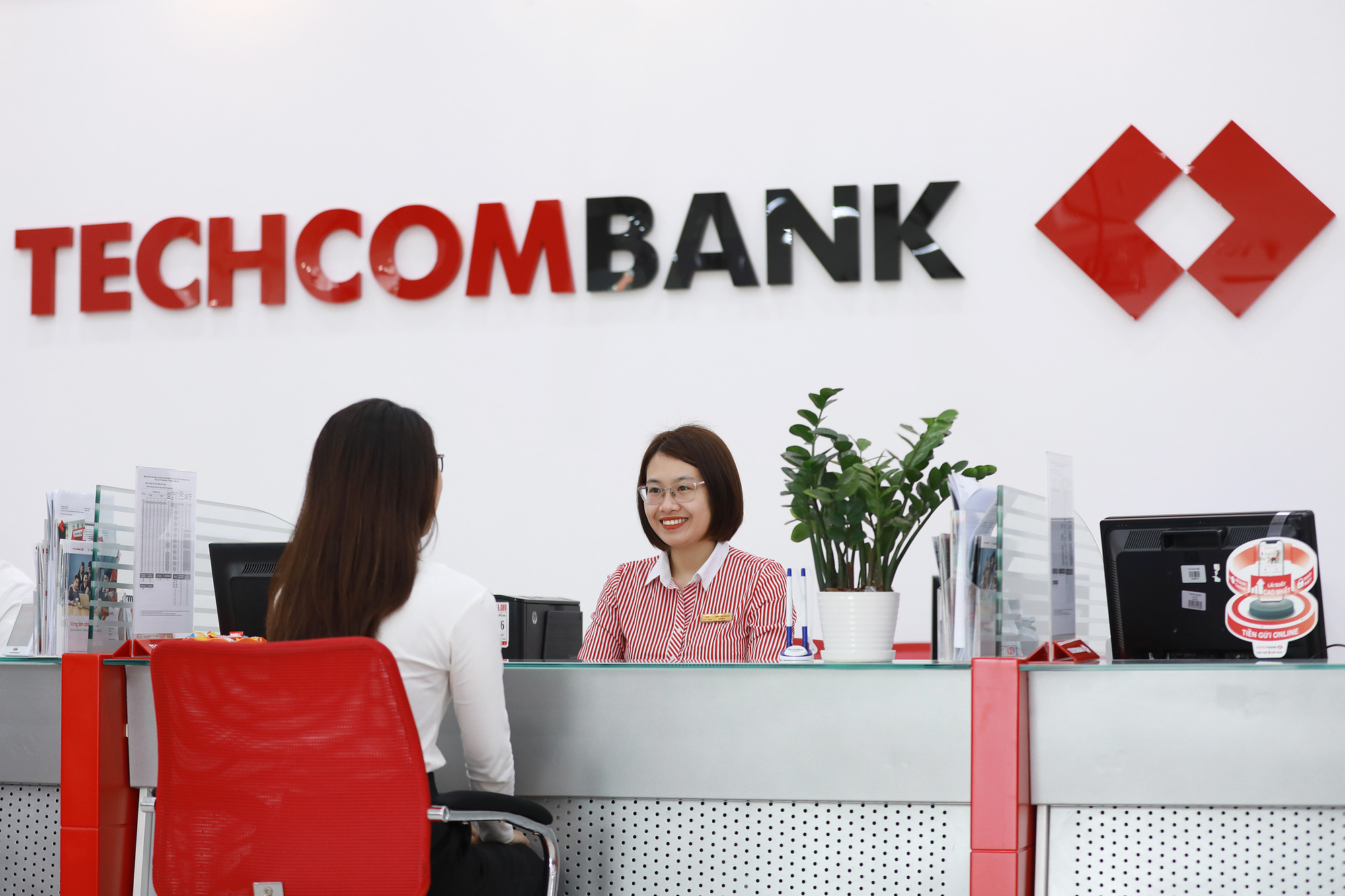 Techcombank xuất sắc lọt top 2 ngân hàng có giá trị thương hiệu lớn nhất Việt Nam năm 2020 - Ảnh 1.