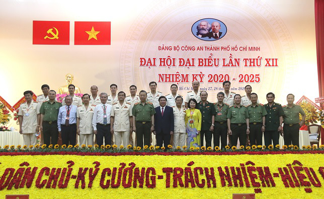 Đại tá Lê Hồng Nam, Giám đốc Công an TPHCM giữ chức Bí Thư Đảng ủy Công an TP nhiệm kỳ 2020 – 2025 - Ảnh 8.