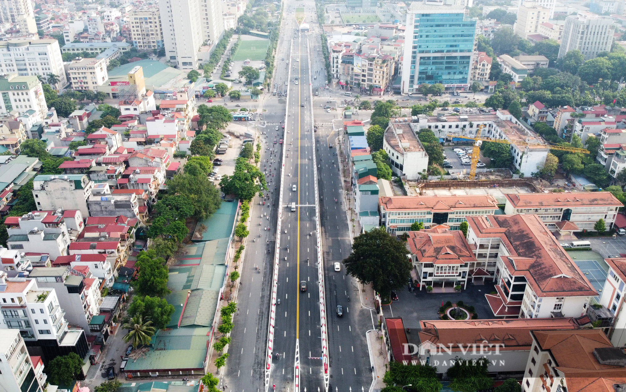 Bí thư Hà Nội dự lễ thông xe cầu vượt Nguyễn Văn Huyên - Hoàng Quốc Việt - Ảnh 10.