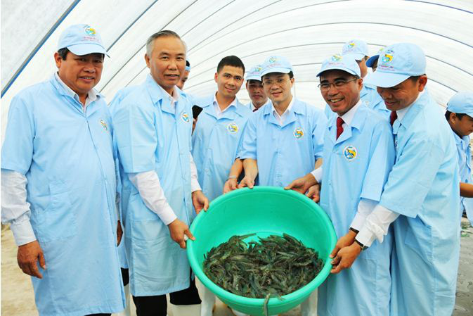 Đoàn lãnh đạo Bộ NNPTNT và các tỉnh ĐBSCL tham quan khu phức hợp sản xuất tôm chất lượng cao Việt – Úc - Ảnh 3.