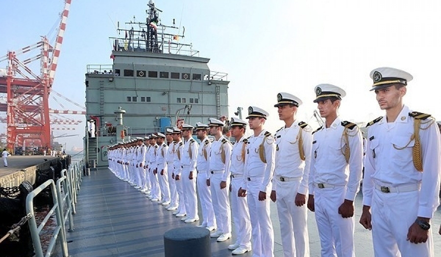 Quy định mới nhất về điều kiện thuyền viên nước ngoài làm việc trên tàu biển Việt Nam? - Ảnh 1.