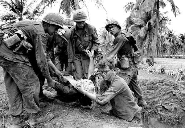Sự khốn cùng của lính Mỹ trong chiến tranh xâm lược Việt Nam - Ảnh 11.