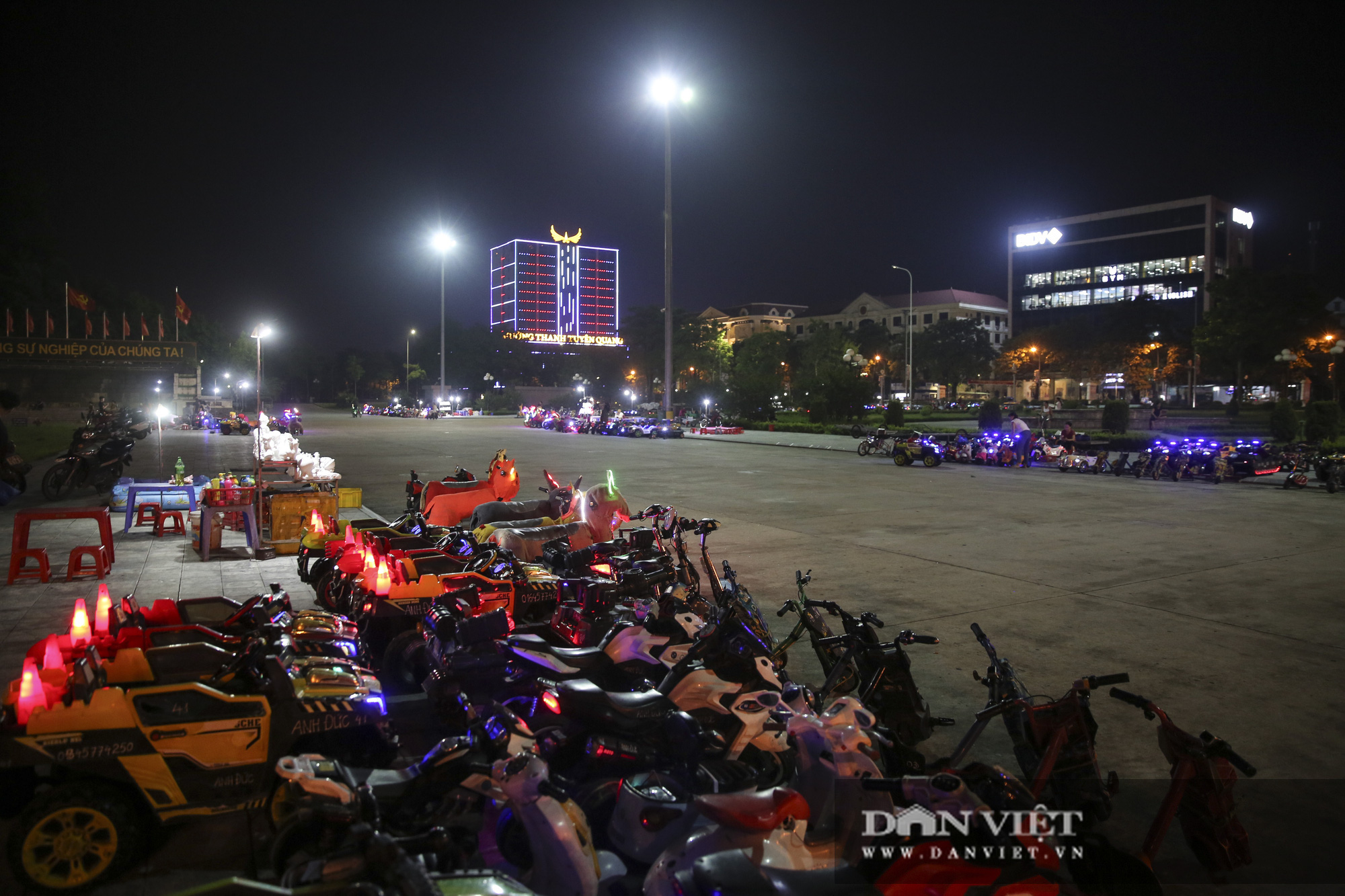Người dân tiếc nuối vì lễ hội Trung thu lớn nhất Việt Nam dừng tổ chức - Ảnh 9.