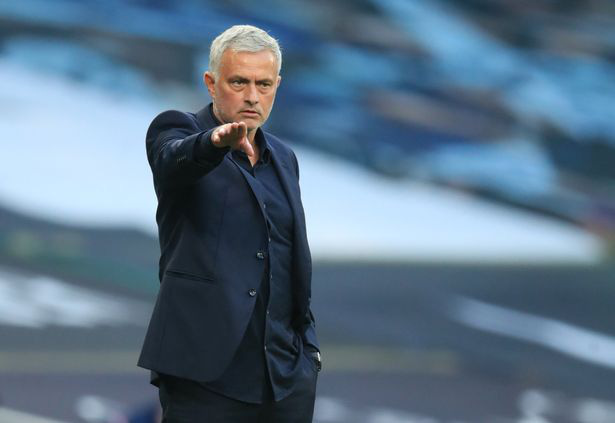 Lời chỉ trích của Mourinho khiến các học trò tức giận