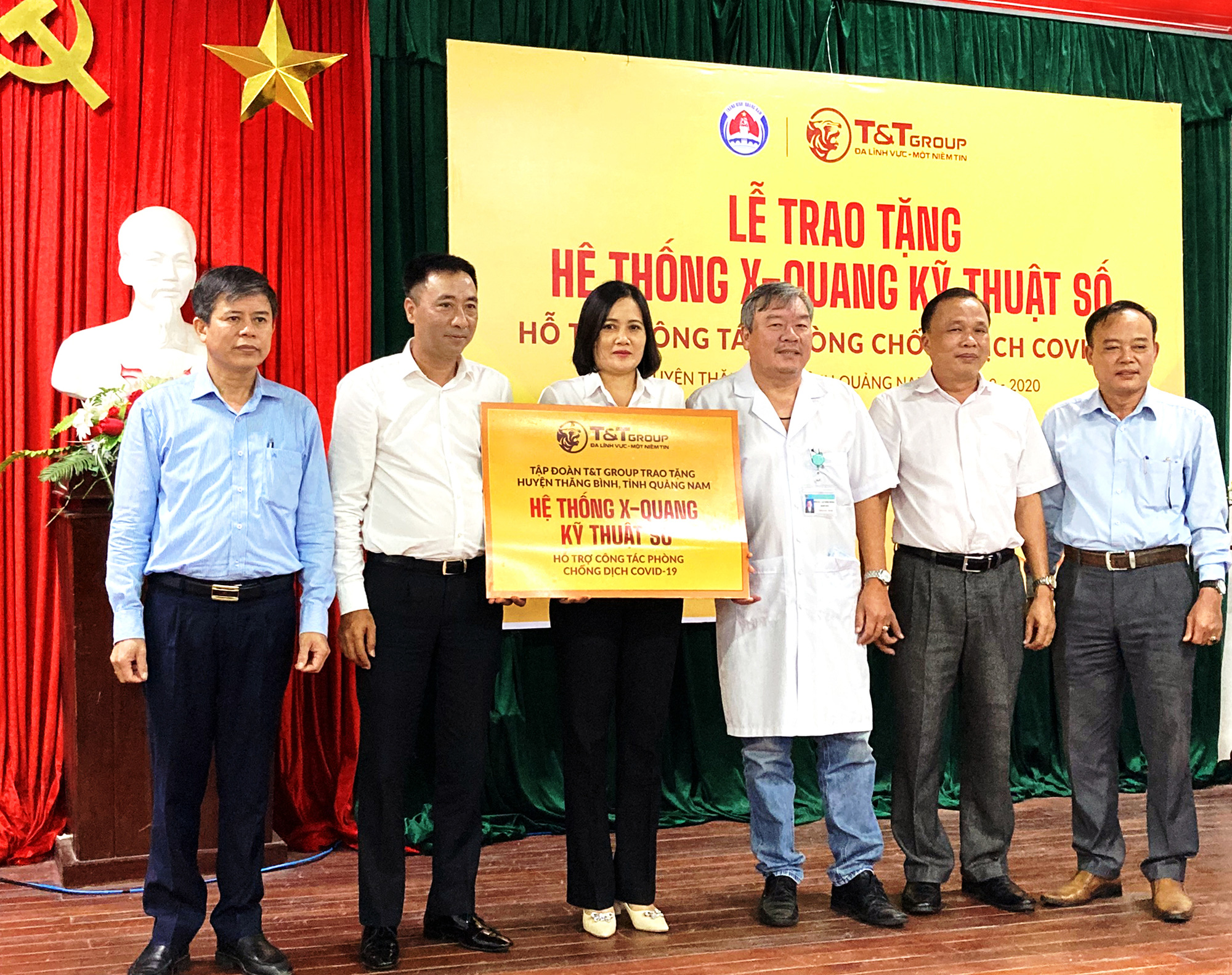 Tập đoàn T&T Group trao tặng hệ thống X-Quang kỹ thuật số hỗ trợ cho huyện Thăng Bình (tỉnh Quảng Nam) phòng chống dịch COVID-19 - Ảnh 1.