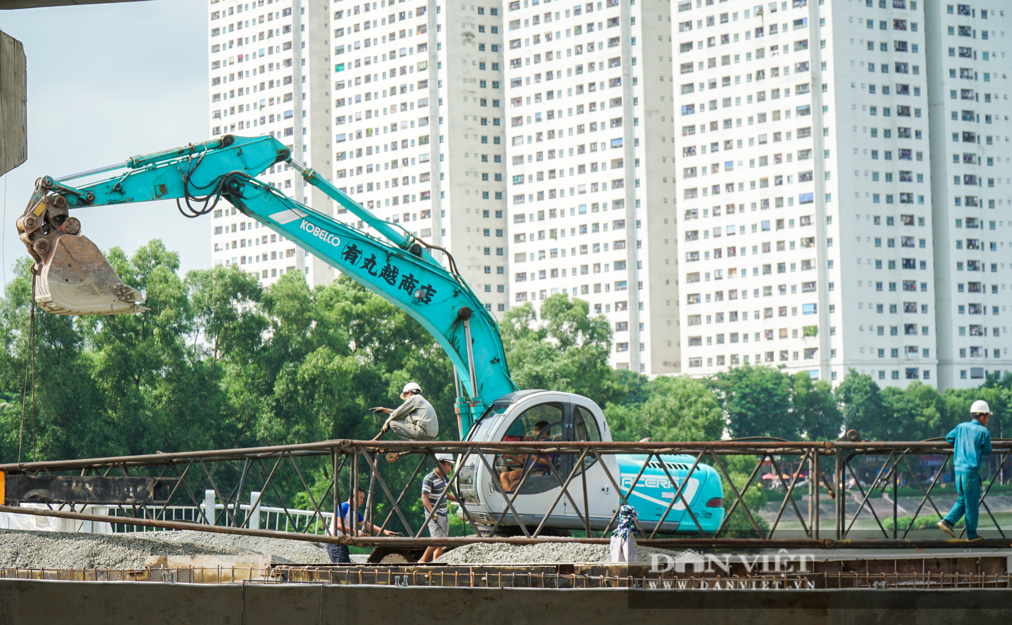 Khoác áo mới đường vành đai 3 qua hồ Linh Đàm chuẩn bị cán đích - Ảnh 6.